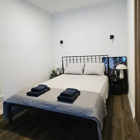 Rosemarin Orange Apartment *